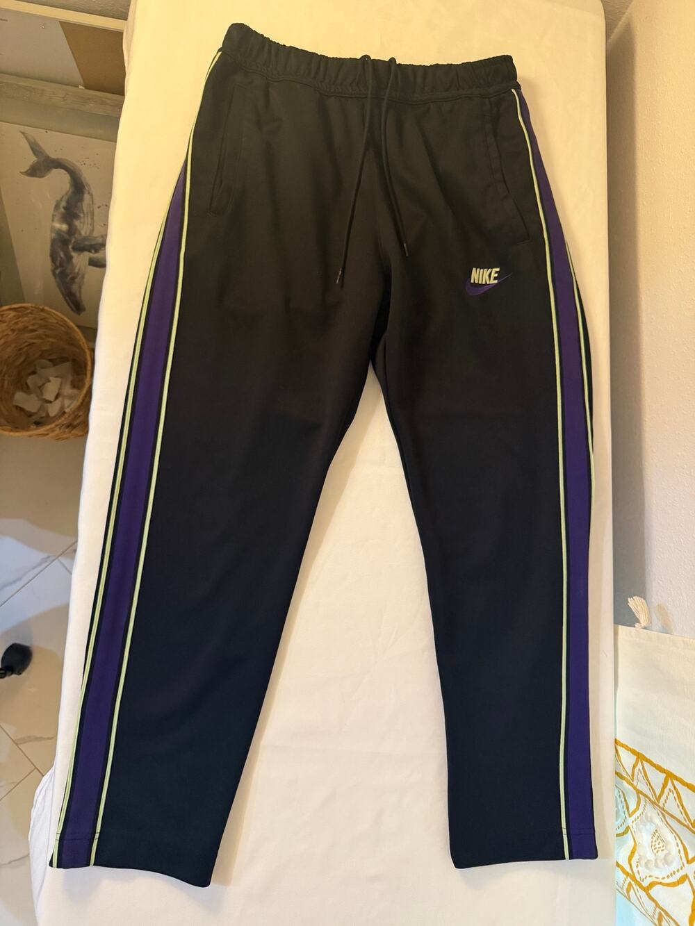 Nike Evolution of the Swoosh Track Pants Men’s M Black Purple Ankle Zip